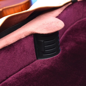 higrometr w futerałach do instrumentów produkcji Artonus higrometr w futerałach do instrumentów produkcji Artonus
